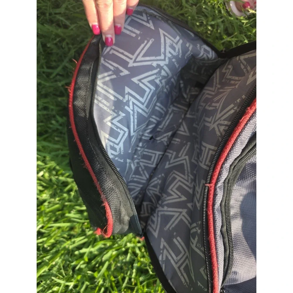 Ogio Rolling Travel Duffel Bag Black Maverick Carry On Luggage Wheels Layover l